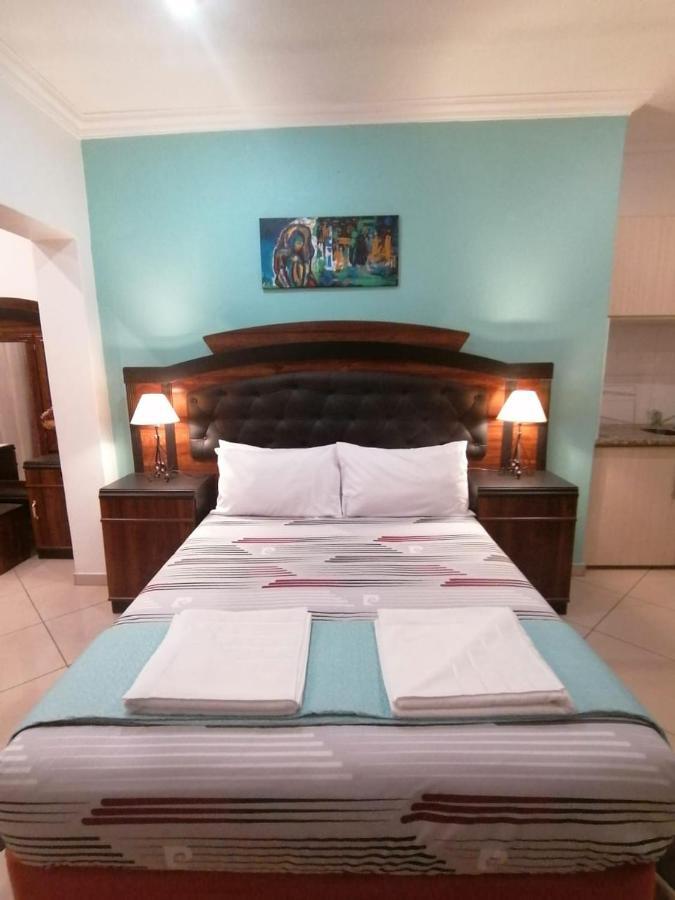 Palm View Guest House Pretoria-Noord Dış mekan fotoğraf