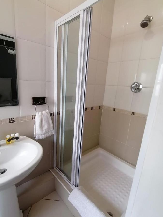 Palm View Guest House Pretoria-Noord Dış mekan fotoğraf