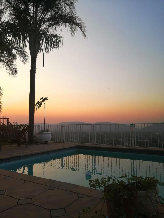 Palm View Guest House Pretoria-Noord Dış mekan fotoğraf